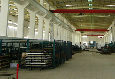 �͸׼ӹ��豸,Һѹ�׼ӹ��豸